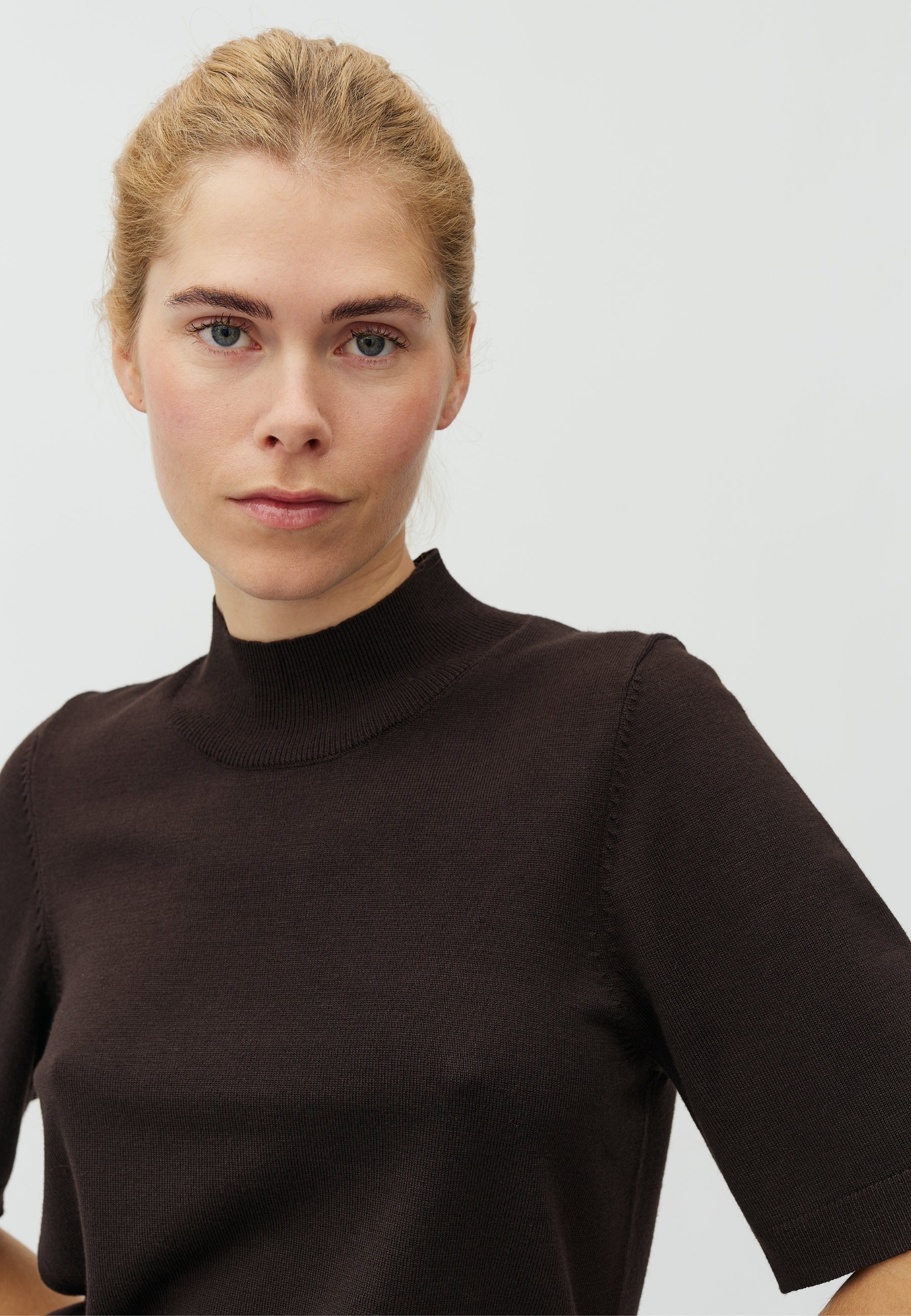 Clara Crew-M_Java_Model_1