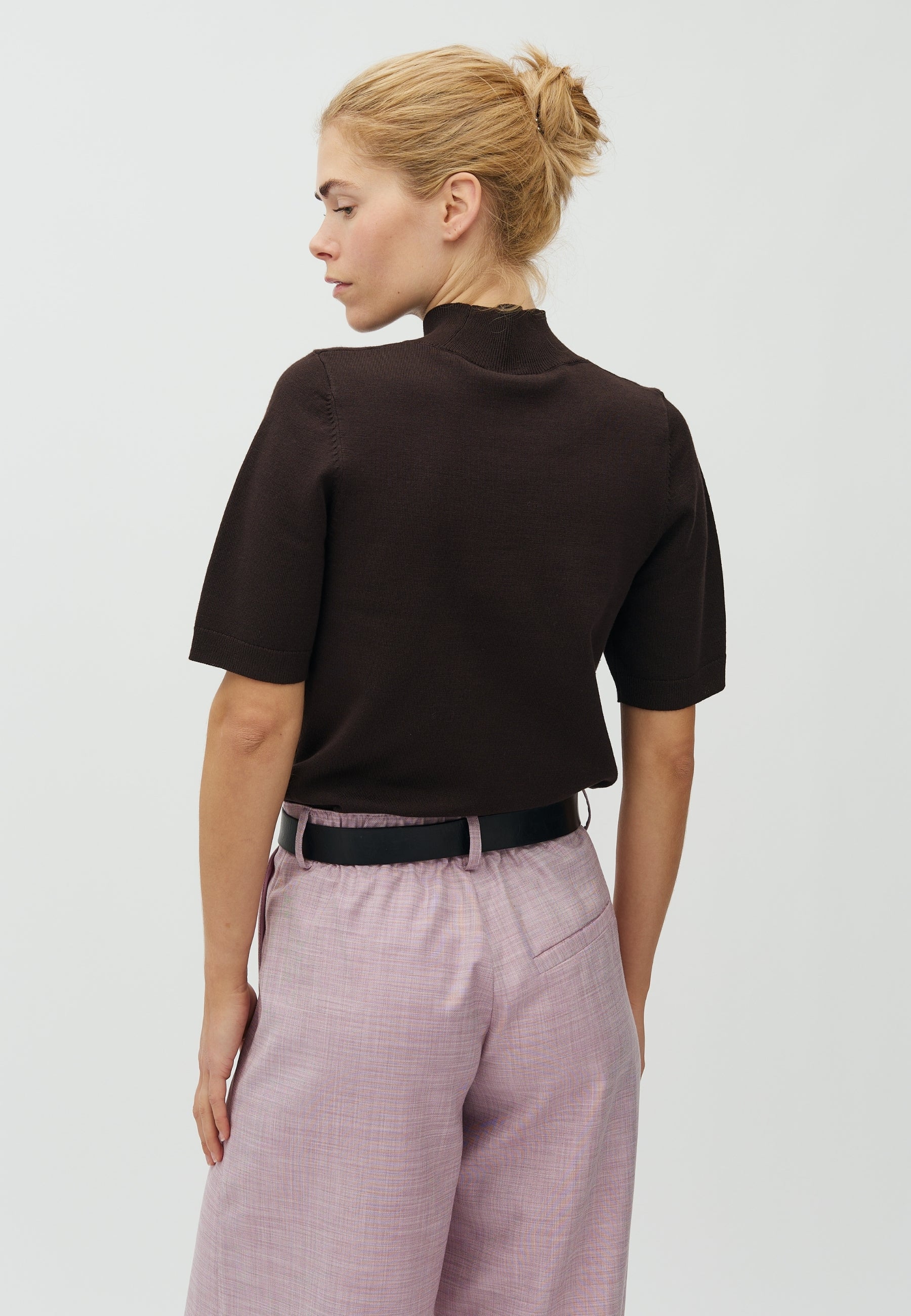 Clara Crew-M_Java_Model_2
