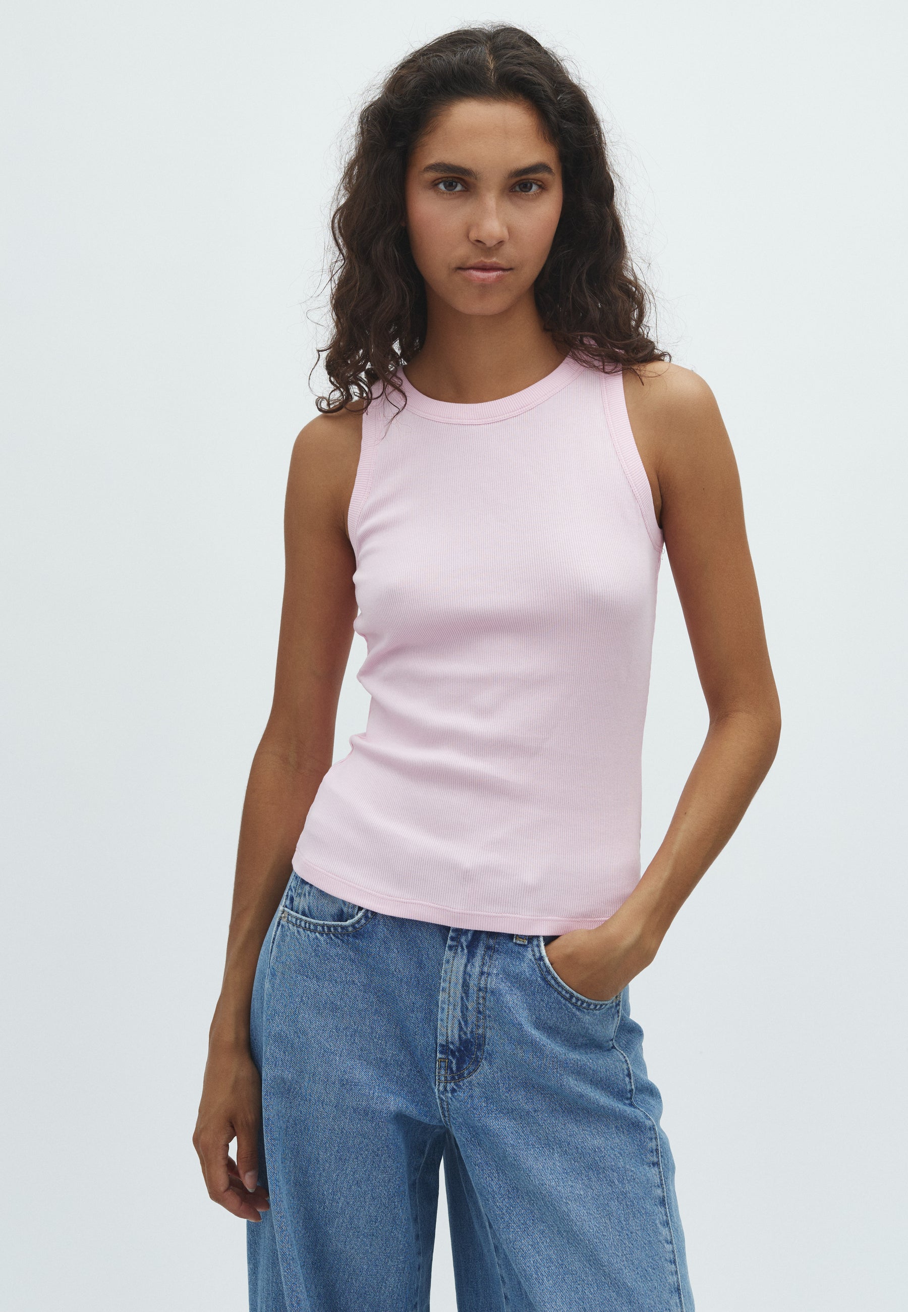 Jaxson-M_Pale Rose_Model_0